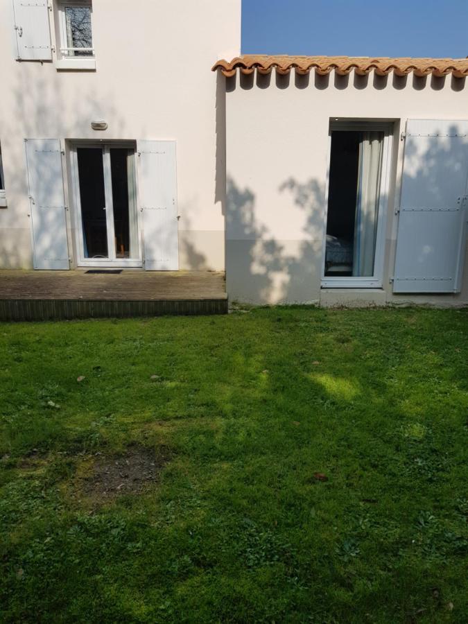 Villa Arretez Vous A Oleron Le Château-dʼOléron Exterior foto