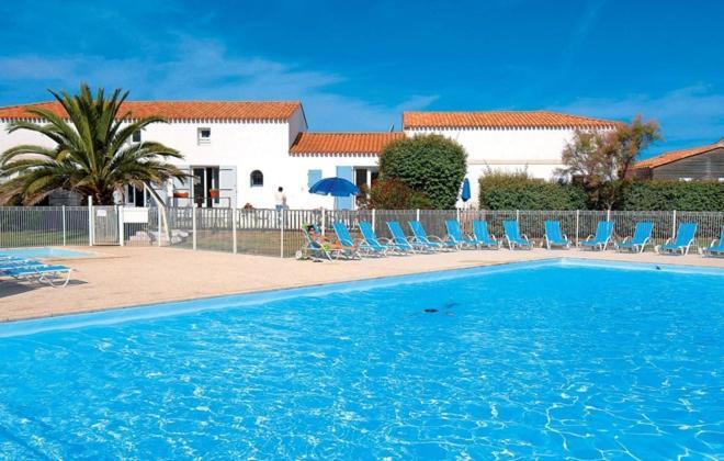 Villa Arretez Vous A Oleron Le Château-dʼOléron Exterior foto